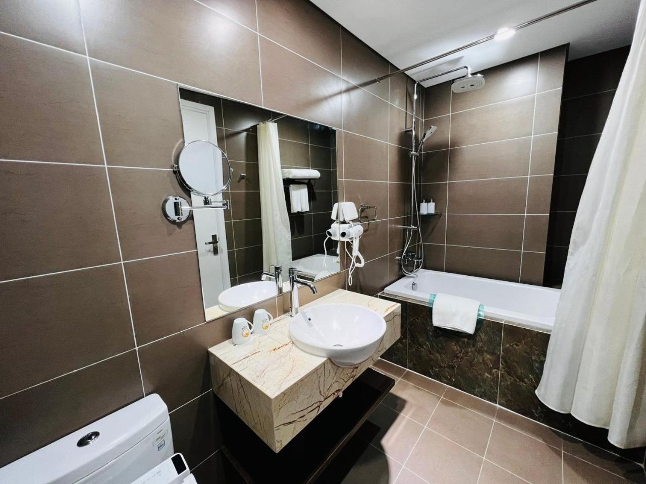 Nesta Grand Hao Nam Apartment Hanoi Exterior foto